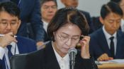 <b>與, 추미애 엄호에 시작부터 난장판… 野 “속칭 개사과” 맹폭</b>