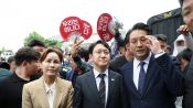 <b>"체육단체X국가대표 상황 절박...활동 보장해달라" 임오경-천준호-전용기 의원 호소도 '개표소 봉쇄' 일부 시위대에 막혔다</b>