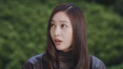 <b>정수정, 14세 데뷔→칸 레드카펫 밟았지만…"내 삶 자유롭지 않아, 갇혀 있어"</b>