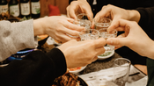 <b>"짠! 하던 20대들, 요즘 잘 안보이네"…청년 돈 쓰는 곳 따로 있다</b>