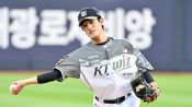 <b>'0.5G차 초접전' 3연전 첫날 승자는 KT! 고영표 'KKKKKK' 쾌투→김현수 韓 3호 대기록 고지…삼성 9회 무사 1, 2루 찬스 무산</b>