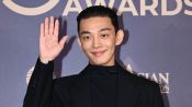 <b>시사회 뜬 유아인, '뱀피르' 확정 아니라더니…장재현 감독과 동행?</b>