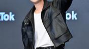 <b>'소신 입담' 딘딘, 잘나가네…또 고정 추가 "'플레이리스트 109' MC"</b>