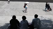 <b>낮 최고 34도 더위…대체로 맑고 일교차 커</b>