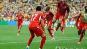 <b>스위스, 승부차기 혈투 끝 콜롬비아 제압…72년 만의 8강행</b>