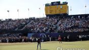 <b>22초 만에 우승 퍼트…폭스, 망설임 없는 속사포로 디오픈 제패</b>