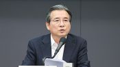 <b>김용범 "수도권 밖 반도체 팹 클러스터, 강력한 국가전략"</b>