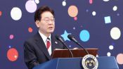 <b>이 대통령 "농업은 안보 전략산업…농업보조금 늘려야"</b>
