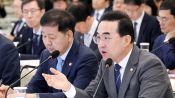 <b>박홍근 장관 "與전대, 사심없이 대통령·정부 떠받칠 사람 선택해야"</b>
