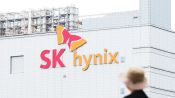 <b>SK하이닉스, 美 ADR 상장 주관사에 2000억 지급하나…블룸버그 "수수료율 0.5% 검토"</b>