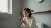 <b>화장실에서 스마트폰 보다 다리 저렸다면 일어서기 전 확인할 것</b>
