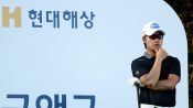 <b>신예 송민혁 최경주 인비테이셔널 2타 차 선두</b>