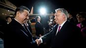 <b>트럼프·시진핑이 사랑한 남자…'독재자계 핵인싸' 헝가리 총리</b>
