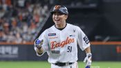 <b>'8회 뒤집기쇼' 한화, NC 꺾고 단독 선두 수성…2위 LG, 3위 롯데에 신승</b>