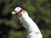 배용준(22·사진)이 한국프로골프(KPGA) 코리안투어 신인상을 받았다. KPGA는 2일 배용준이 신인상 포인트 2490.47점을 획득하며 2022시즌 까스텔바작 신인상(명출상)을 차지했다고 밝혔다.