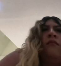 인플루언서 발레리아 마르케스가 살해되는 영상의 마지막에 등장하는 여성. 출처=엑스