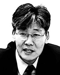 김윤철 경희대 후마니타스칼리지 교수