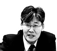 김윤철 경희대 후마니타스칼리지 교수