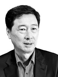 이대근 우석대 석좌교수