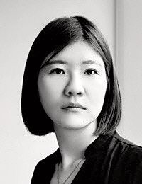 이진송 계간 홀로 발행인