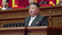 김정은 "최전방 무장력 강화" 지시...신형 무기로 전환하나