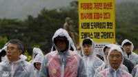 청와대 앞 해고 노동자들 “우창코넥타 사태 해결을”
