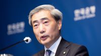<b>“물가·성장 보면 명확” 금리인상 강력 시사</b>