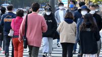 <b>직장인 10명 중 8명 “정규직·기간제 차별 여전”</b>