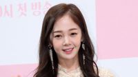 <b>'써니' 김보미, 시술 실패 후 결국 응급 수술..."움직일 수 없어 고통스러워"</b>