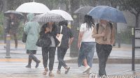 내일까지 전국에 강하고 많은 비…강풍 동반한 '비바람'