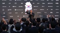 <b>“빅테크가 산타는 아니다”… 젠슨 황이 남긴 ‘선물’의 불편한 진실</b>