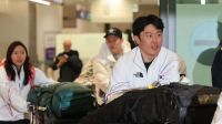 <b>스노보드 은메달리스트 김상겸 귀국</b>