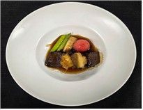 완도산 전복 곁들인 갈비찜. (사진: 청와대)