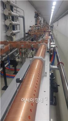 ▲4세대 방사광 가속기.