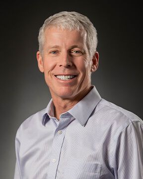 [서울=뉴시스]도널드 트럼프 미국 대통령 당선인이 지난해 11월16일 에너지부 장관으로 지명한 ‘석유 재벌’ 크리스 라이트 리버티에너지 설립자 겸 최고경영자(CEO). <사진출처: 리버티에너지 사이트> 2025.01.08.