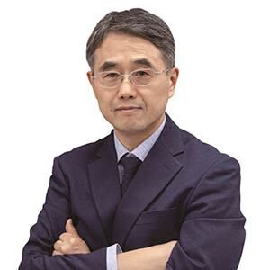 정진우 서울과학기술대 안전공학과 교수 - 서울대 치의예과, 일본 교토대 법학 석사, 고려대 경제학 석사·법학 박사, 현 한국설비안전학회 부회장, 현 노동법이론실무학회 부회장, 전 노동부 산재예방정책과장·제조산재예방과장·산업보건과장, 전 기획재정부 공공기관 안전등급 평가단장 /사진 정진우