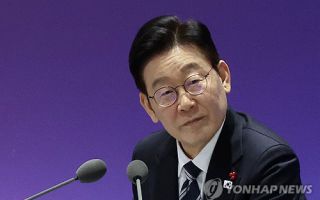 이재명 대통령, 울산 HD현대중공업 시찰… "K조선 경쟁력 적극 지원"