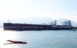 호르무즈 봉쇄 후 한국 유조선 13척째 홍해 운항…정부 "24시간 안전 지원"