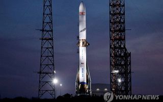 "매주 로켓 쏜다"…베이조스의 블루오리진, 4400억 들여 기지 대확장