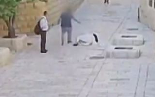 수녀 넘어뜨리고 발길질...이스라엘서 또 '기독교 혐오' 파장