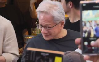 유퀴즈 출연에 시구까지...주말도 바쁜 '젠슨 황'