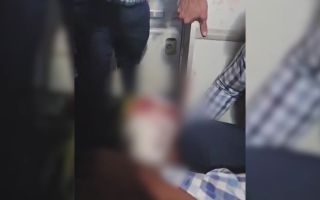 피랍 소동에 테러 공포..."조종사, 여객기 추락 시도"
