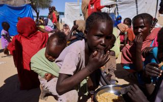 “15만명 숨졌는데 세계는 왜 무관심한가”···‘버려진 위기’ 수단 내전 3년