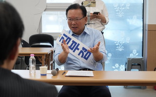 ‘이 대통령 모내기’했던 대구 군위서 국힘 당원 1701명 집단 탈당 후 ‘김부겸 지지’ 선언