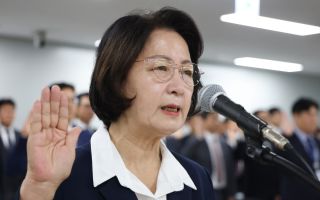 추미애 “관사 계약, 사치라 보기 어려워”···이재명 대통령 SNS글엔 “저라고 생각 안 해”