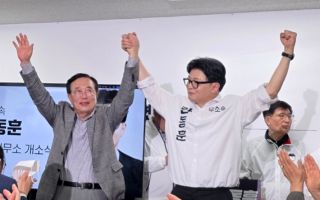 "힘센 사람보다 주민"…친한계 대신 '구포시장 사람들' 앞세운 한동훈 개소식