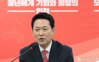 "공천 시계 멈춰" vs "외교적 필요"…지선 앞둔 장동혁 방미에 당내 불만