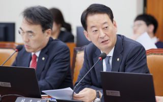 최은석 "李 지지율 30%대…김용범·안규백·김현지 유임 개각은 돌려막기"