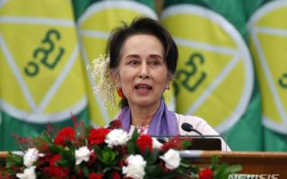 미얀마 수지 여사, 가택연금형으로 전환…고위 군 관계자 밝혀