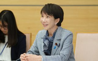 나프타 조달 우려에…日, '비축' 의료용 장갑 5000만장 내달 방출